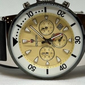 Croton Chronomaster Men’s Wristwatch w/ Black Silicon Band-NIB